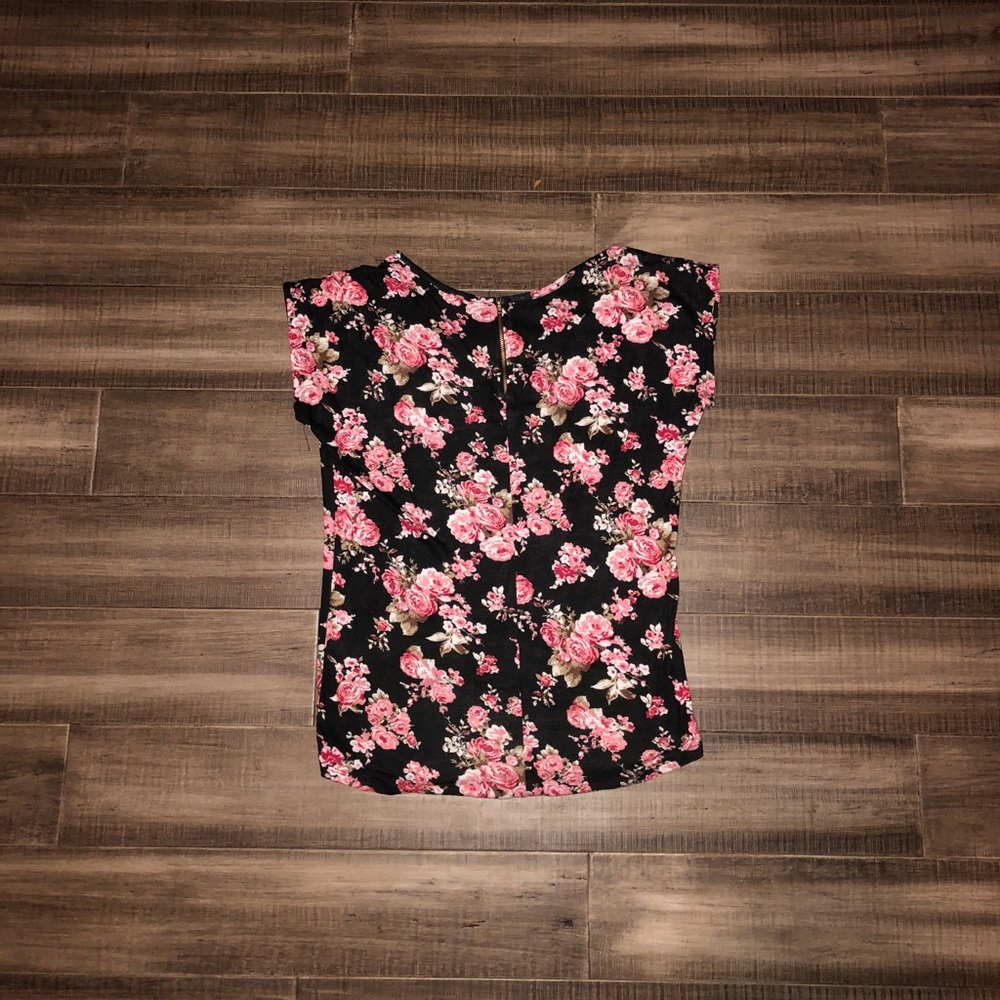 Black Floral T-shirt - Picture 2 of 2